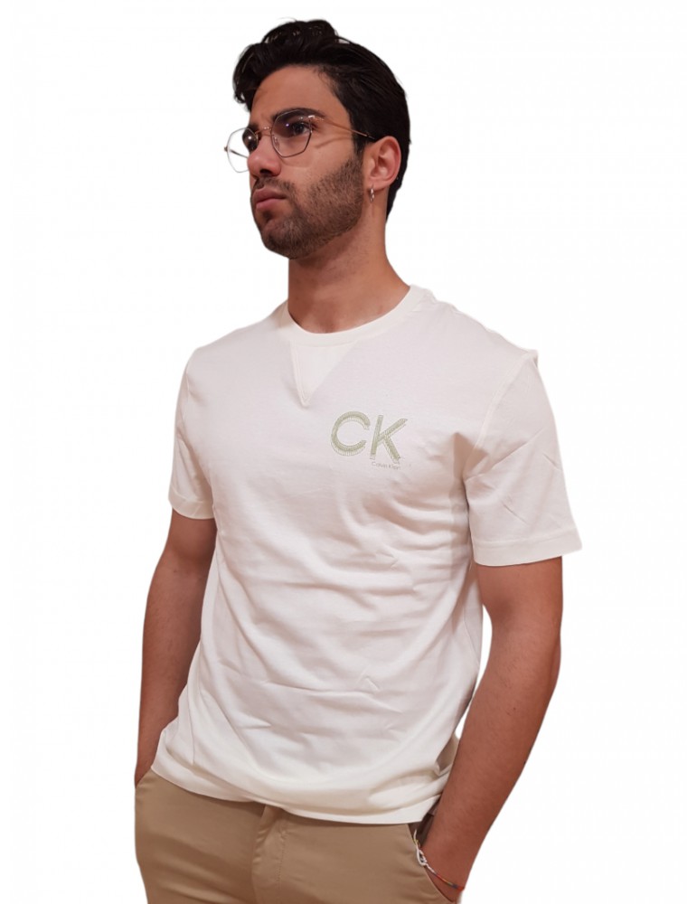 Calvin Klein t shirt slim fit vanilla ice striped chest logo k10k110795-yat k10k110795-yat CALVIN KLEIN T SHIRT UOMO