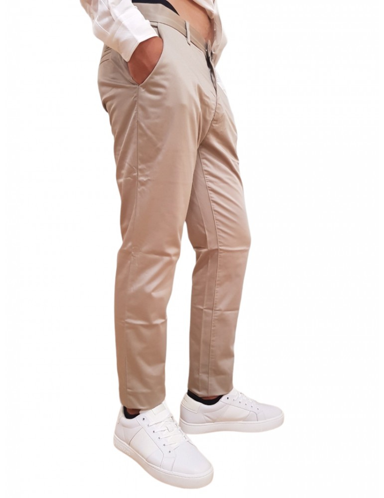 Calvin Klein pantalone beige chino slim satin stretch k10k110963pkr k10k110963pkr CALVIN KLEIN PANTALONI UOMO