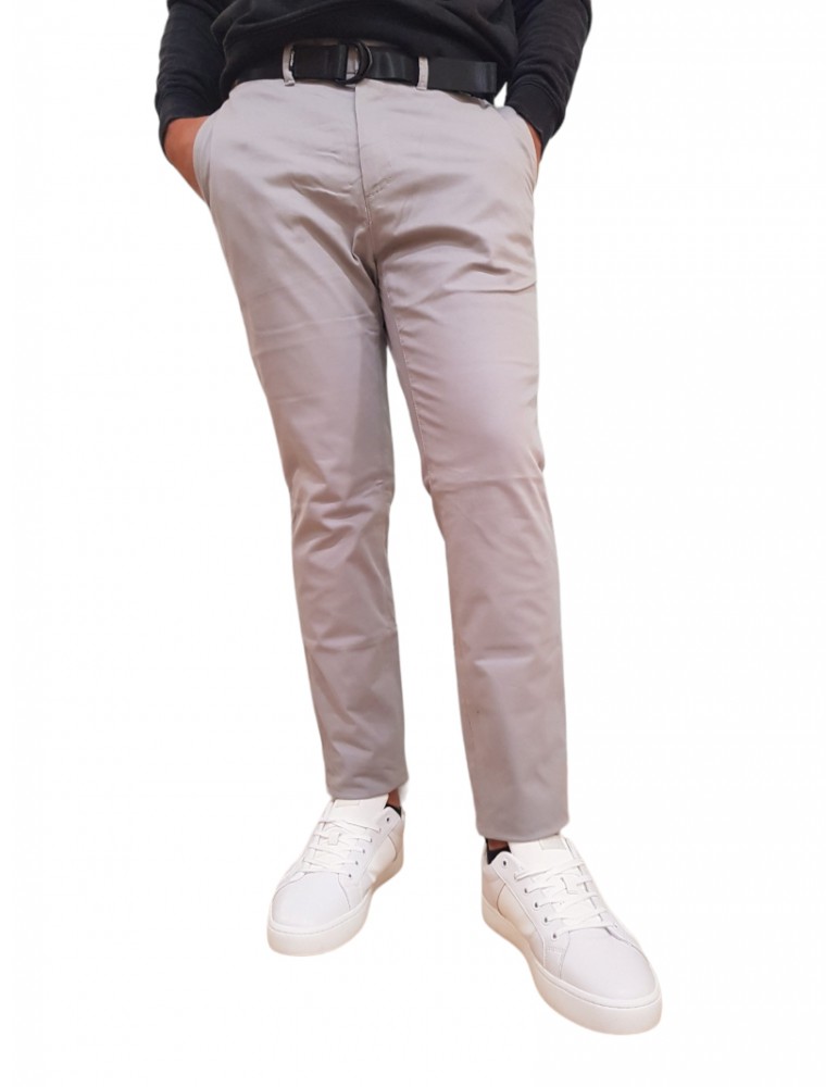 Calvin Klein pantalone grigio chino slim con cintura k10k110979prz k10k110979prz CALVIN KLEIN PANTALONI UOMO