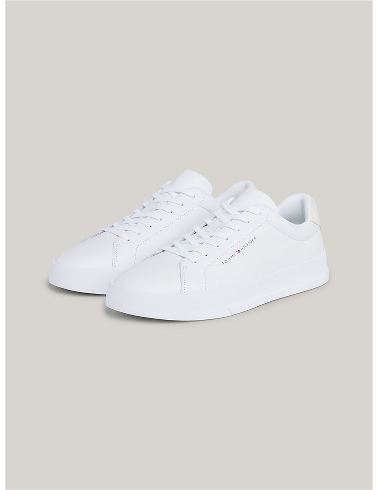 Tommy Hilfiger sneakers in pelle court leather